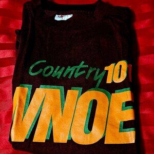 VTG Country 101 Wnoe T-Shirt Size Large Preowned Condition